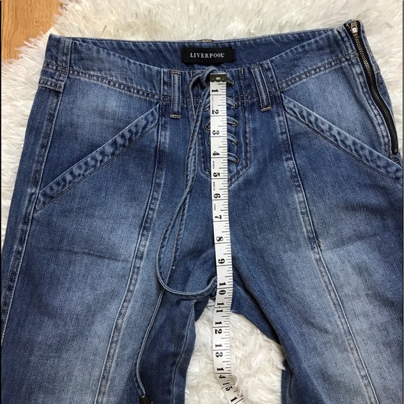 Liverpool || Denim Capri Jeans Pants - Picture 8 of 9